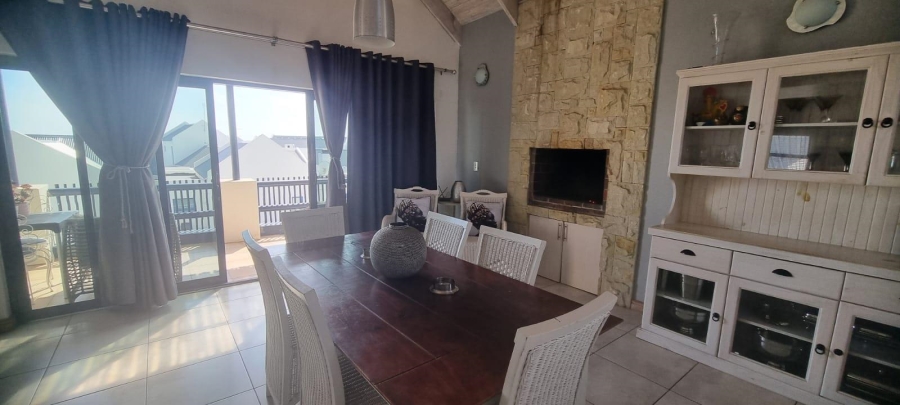 4 Bedroom Property for Sale in Blue Lagoon Western Cape